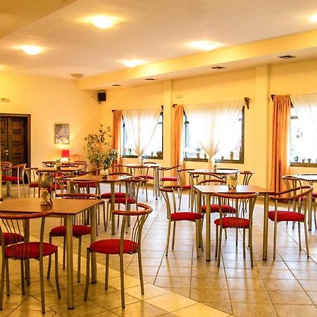 אלמירוס Hotel Alos מראה חיצוני תמונה